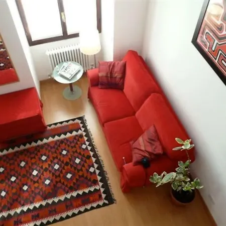 Casa David * ミラノ